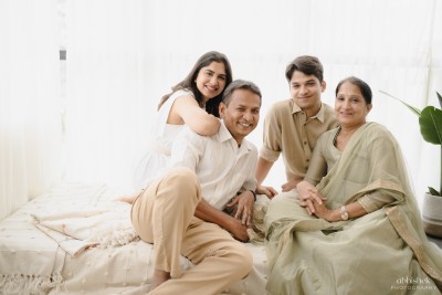 Samyuktha Family Pictures